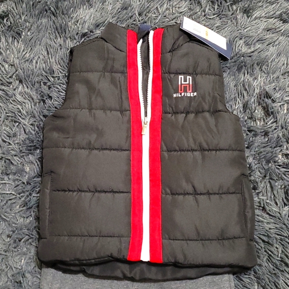 TOMMY HILFIGER JOGGER SET - Picture 2 of 12